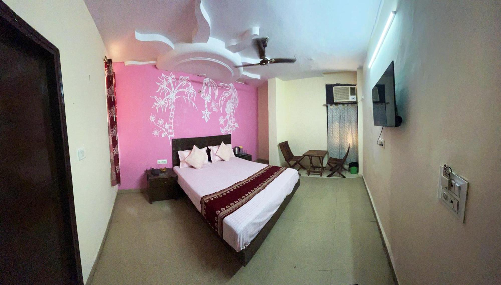 Hotel Darpan Palace New Delhi Buitenkant foto